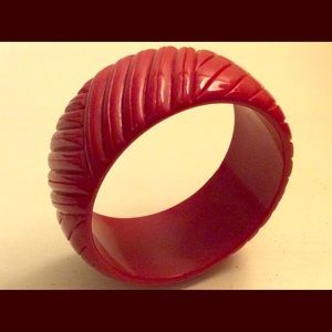 Vintage Red Carved Bakelite Bangle Bracelet